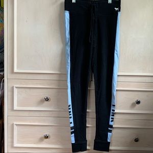 VS PINK STRIPED LEGGINGS